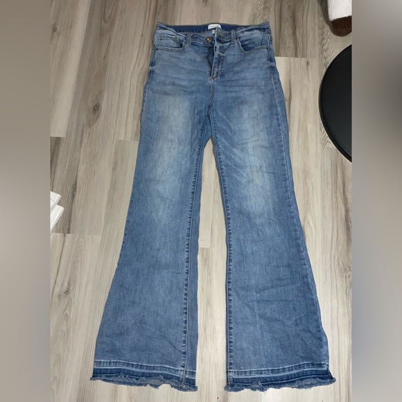 Bellbottom Jeans - Picture 2 of 2